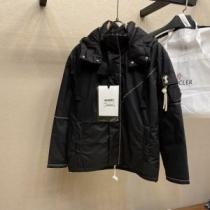 首周りもあったかい モンクレールスーパーコピー 大好評 2026秋冬 ダウンジャケット モンクレール MONCLER 軽くて暖かい