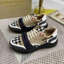 バーバリーブランドコピー 人気商品登場 バーバリー BURBERRY 脱ぎ履きしやすい/着脱しやすい ギンガム コンフォート 高機能防滑ソール スニーカー ジョギング 2026秋冬 ランニングシューズ
