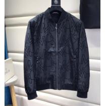 2026秋冬 モンクレール MONCLER モンクレールブランド コピー 最安値に挑戦 ブルゾン 花プリントデザインジャケット 適度な厚み