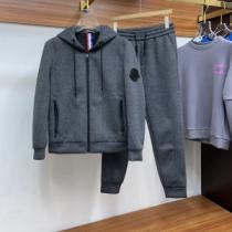 モンクレールコピー ブランド 2色可選 2026秋冬 モンクレール MONCLER 大絶賛の履き心地! セットアップ上下 高級感漂わせる 適度な厚み