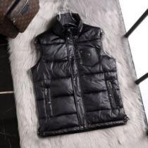 2021秋冬 ダウンジャケット クロムハーツ CHROME HEARTS クロムハーツコピーブランド 一番人気の新作はこれ こだわりのコート 寒暖によって調節できる