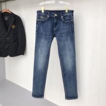 2026秋冬 アルマーニコピーブランド 程よい丈感 柔らかデニム地 アルマーニ ARMANI 絶妙なルーズ感 