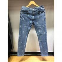 魅力ファッション 2026秋冬 デニムパンツ バーバリー BURBERRY バーバリーコピー ブランド こだわりのオリジナルデニム 伸縮性がある