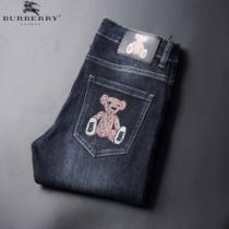 スタイリッシュな印象 2025秋冬 バーバリーブランド コピー バーバリー BURBERRY デニムパンツ シンプル 人気メンズデニム