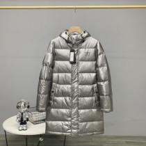 2色可選 2026秋冬 ダウンプレミアムダウンジャケット 今一番HOTな新品 ボーイロンドン BOY LONDON 大人っぼい ボーイロンドンコピー ブランド 肌触り柔らかく フードづき 厳しい寒さに耐える ロングコート
