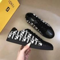 2026秋冬 フェンディ FENDI フラットシューズ コンフォート 3色可選 フェンディコピーブランド 柔軟 リゾートスタイル 軽い履き心地 希少価値大！