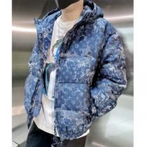 2026秋冬 ルイ ヴィトン LOUIS VUITTON 防風性に優れ ルイ ヴィトンブランド コピー 大絶賛の履き心地! ダウンジャケット メンズ 使い勝手が良く フードづき ポケットづき