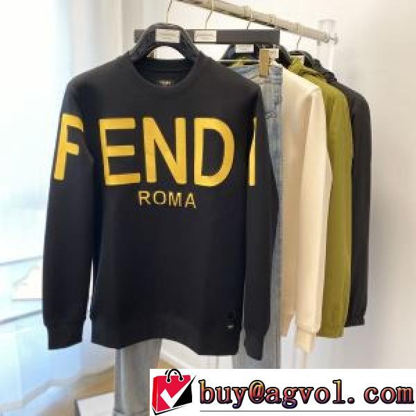 2026秋冬 フェンディ FENDI フェンディブランド コピー 最安値に挑戦 プルオーバーパーカー 秋着用 ロゴパーカー 程よい厚み