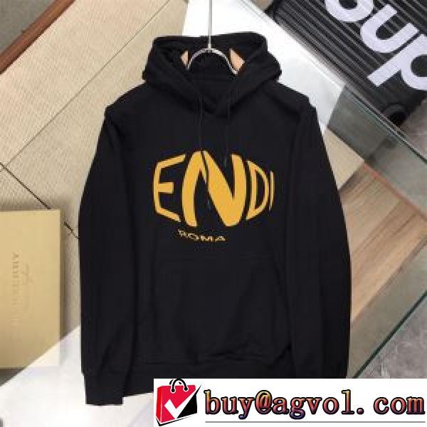 2色可選 パーカー ポケットづき フェンディスーパーコピー 人気販売中 2025秋冬 フェンディ FENDI オシャレロゴパーカー スタイリッシュ