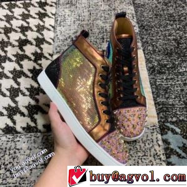 2026秋冬 クリスチャンルブタン Christian Louboutin クリスチャンルブタンブランド コピー スタッズ 機能性も備えたアイテム フラットシューズ 流行を超えた定番シューズ 