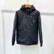 ルイ ヴィトン LOUIS VUITTON ルイ ヴィトンコピー ブランド 2色可選 コート 綿入れ 2026秋冬 極上の着心地 花プリントデザインジャケット おしゃれな装い 満足できるコート