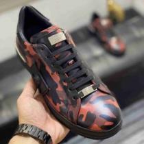 フィリッププレインブランドスーパーコピー 2026秋冬 個性的なデザ フィリッププレイン PHILIPP PLEIN ローヒール カジュアルシュッズ オリジナル 脱ぎ履きしやすい/着脱しやすい 2色可選