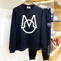 セットアップ上下 2026秋冬 海外限定ライン モンクレール MONCLER モンクレールブランド コピー 秋のお出かけに最適