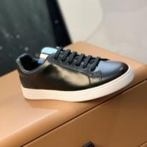 高品質 人気 プラダ偽物ブランド 2026秋冬 プラダ PRADA 2色可選 フラットシューズ  強力撥水加工 脱ぎ履きしやすい/着脱しやすい