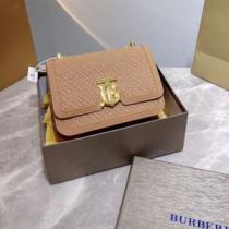 2026秋冬 バーバリー BURBERRY 4色可選 バーバリーブランド コピー 斜め掛けバッグ スーツにぴったり 流通限定モデル レディースバッグ 利便性に優れ.48..48.