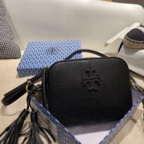 トリー バーチスーパーコピー 2026秋冬 バランスのいい大きさ トリー バーチ Tory Burch お買い得品 斜め掛けバッグ 6色可選.493.