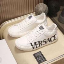 2026秋冬 ヴェルサーチVERSACE 今買い◎得 ヴェルサーチスーパーコピー フラットシューズ 3色可選 フルグレインレザー すべり防止 透湿・防水素材採用