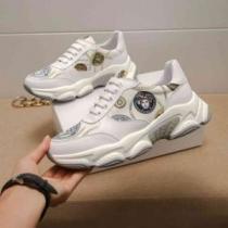 2026秋冬 ヴェルサーチVERSACE スニーカー 厚底 超軽量設計 軽量で疲れにくい バレーボールシューズ 耐久性のある ヴェルサーチスーパーコピー