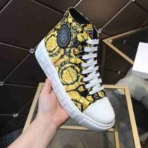 2026秋冬 ヴェルサーチVERSACE 超目玉 2色可選 靴の滑り止め ヴェルサーチスーパーコピー 激安 秋冬 大人の雰囲気抜群 ハイトップシューズ 極上シューズ