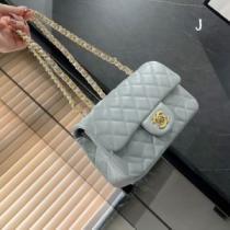 高級感を備えている 多色可選 ブランド コピーCH 今買い◎得 スーパーコピー 激安 バランスのいい大きさ 女性用の鞄 ショルダーバッグ 2026秋冬 .59.