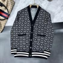 セーター 落ち着いた質感 フィリッププレインブランドコピー 人目を惹くデザイン フィリッププレイン PHILIPP PLEIN 2026秋冬 おしゃれな装い