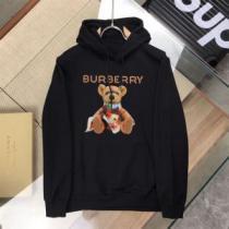 2色可選 落ち着いた感覚 バーバリーコピー 2026秋冬 バーバリー BURBERRY パーカー プリントパーカ 存在感のある