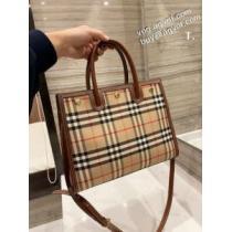 バーバリースーパーコピー 実用性に溢れるアイテム ショルダーベルト付 2026秋冬 バーバリー BURBERRY ハンドバッグ 高級感を備えている.48..48.