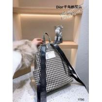 大人気アイテム！入手困難 2026秋冬 ディオールスーパーコピー ディオール DIOR バックパック 隠しポケット付 利便性に優れ.58.