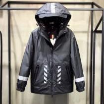 2026秋冬 Off-White オフホワイト ブルゾン オフホワイトコピー ブランド 2色可選 洗練を十分に演出する フードづき 保温性を発揮する