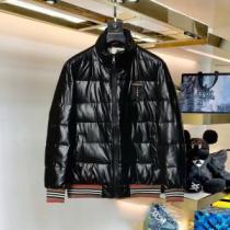 人気新品★超特価★ 2026秋冬 防寒 快適な着心地をキープ バーバリースーパーコピー 汚れしにくい バーバリー BURBERRY 軽量ダウンジャケット