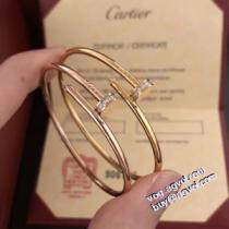 2026 カルティエ CARTIER バングル カルティエコピー ブランド 2色可選 腕の存在感抜群 チャーム.225.