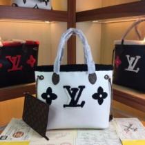 収納力のよい ルイ ヴィトンブランド コピー 2色可選 2026秋冬 ルイ ヴィトン LOUIS VUITTON 手持ち&ショルダー掛け 高級感ある インナーバッグ付収納.49.