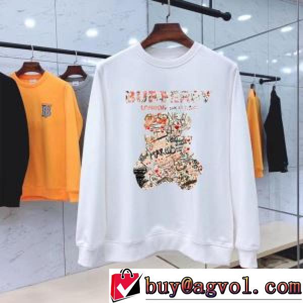 プルオーバーパーカー バーバリースーパーコピー ショートパンツ 確定となる上品 2026新作 バーバリー BURBERRY 2色可選 オリジナルプリント 程よい厚み