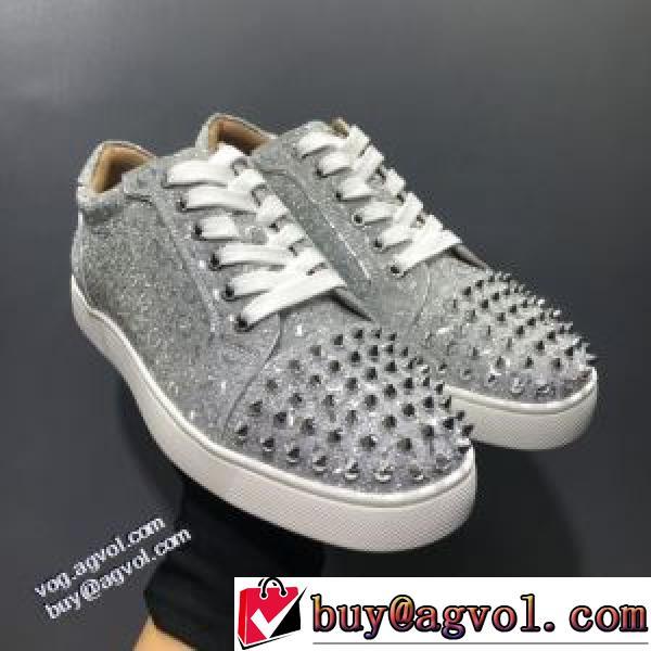 個性的なデザ 2026秋冬 クリスチャンルブタン偽物ブランド クリスチャンルブタン Christian Louboutin フラットシューズ クッション加工 ファッション 人気
