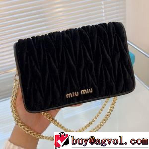 2026秋冬 最安値に挑戦 バランスのいい大きさ ミュウミュウ MIUMIU ショルダーバッグ ミュウミュウブランド コピー 4色可選 柔軟.43..43.