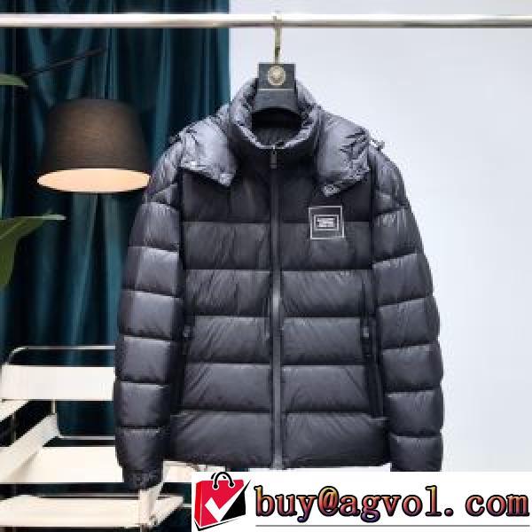 バーバリー BURBERRY フィルパワーの高い 2026秋冬 バーバリー偽物ブランド フードづき 長く愛用できる ダウンジャケット メンズ 落ち着いた感覚