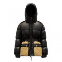 選べる極上 モンクレール MONCLER ライトダウンジャケット 2026新作 モンクレールブランドスーパーコピー 保温性を発揮する 寄り添える商品に生まれ変わる