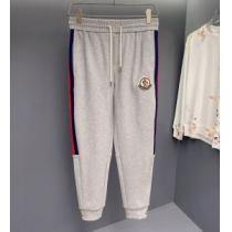 モンクレール MONCLER 絶妙なルーズ感 スエットパンツ 売れ筋のいい 柔らかな質感 モンクレールスーパーコピー 2026早春 2色可選