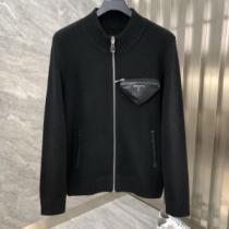 2026秋冬 大人気アイテム！入手困難 プラダ PRADA 適度な厚み セーターコート 風合いの出る プラダブランド 偽物 通販 