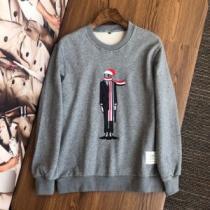 上質 トムブラウンコピー ブランド 2色可選 2026秋冬 トムブラウン THOM BROWNE プルオーバーパーカー デザイン性の高い おしゃれさ抜群パーカ