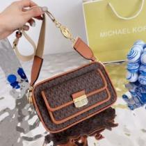 3色可選 耐久性のある ショルダー 調節可能 2026秋冬 マイケルコース Michael Kors 斜め掛けバッグ 気軽に持てる オリジナリティに富んだバッグ.74.