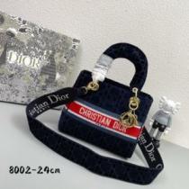 注目のアイテム レディースバッグ 2026秋冬 ディオール DIOR 手持ち&ショルダー掛け スーツにぴったり ディオールコピーブランド.58.