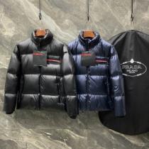 2色可選 ステンカラー 2026秋冬 優れた弾力性 ダウンジャケット メンズ 存在感のある プラダ PRADA ポケットづき プラダブランド 偽物 通販