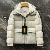 魅力ファッション 光沢のある モンクレールブランド 偽物 通販 2026秋冬 モンクレール MONCLER ダウンジャケット 着心地がクセになる