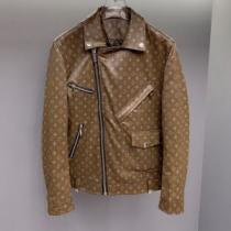 ファッション 人気 2026早春 ルイ ヴィトン LOUIS VUITTON 革ジャンパー ポケットづき 優しい色合いルイ ヴィトンブランド 偽物 通販  上質 風合いの出る