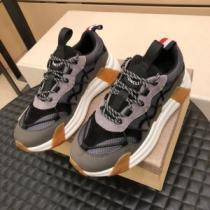 2026新作 耐久性に優れ モンクレール MONCLER 高機能防滑ソール クッション性 ランニングシューズ 4色可選 モンクレールスーパーコピー 激安