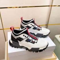 モンクレールコピーブランド 2026新作 スニーカー 絶大な人気を誇る モンクレール MONCLER 脱ぎ履きしやすい/着脱しやすい 3色可選