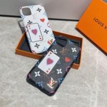 ルイ ヴィトン LOUIS VUITTON 注目のアイテム ルイ ヴィトンブランド 偽物 通販 シリコンケース 可愛い 2色可選 ケータイケース 2026新作.561.