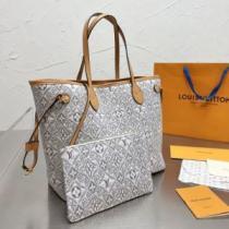 2026新作 ルイ ヴィトン LOUIS VUITTON ハンドバッグ チノパン 狙える優秀アイテム ファスナーポケット付 ルイ ヴィトンコピー 収納力のよい.49.