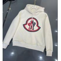モンクレール MONCLER 2026新作 パーカー 魅力ファッション プリント柄 モンクレールスーパーコピー 代引 程よい厚み スタイリッシュ